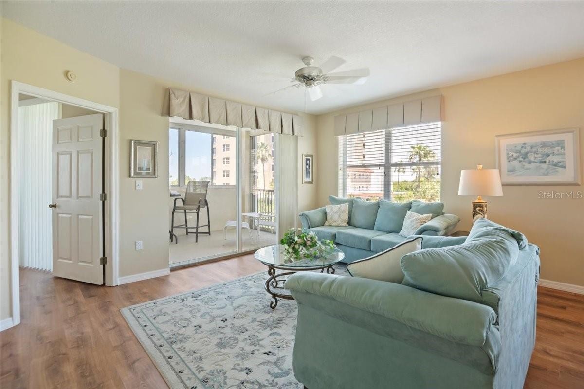 2625 TERRA CEIA BAY BLVD #206