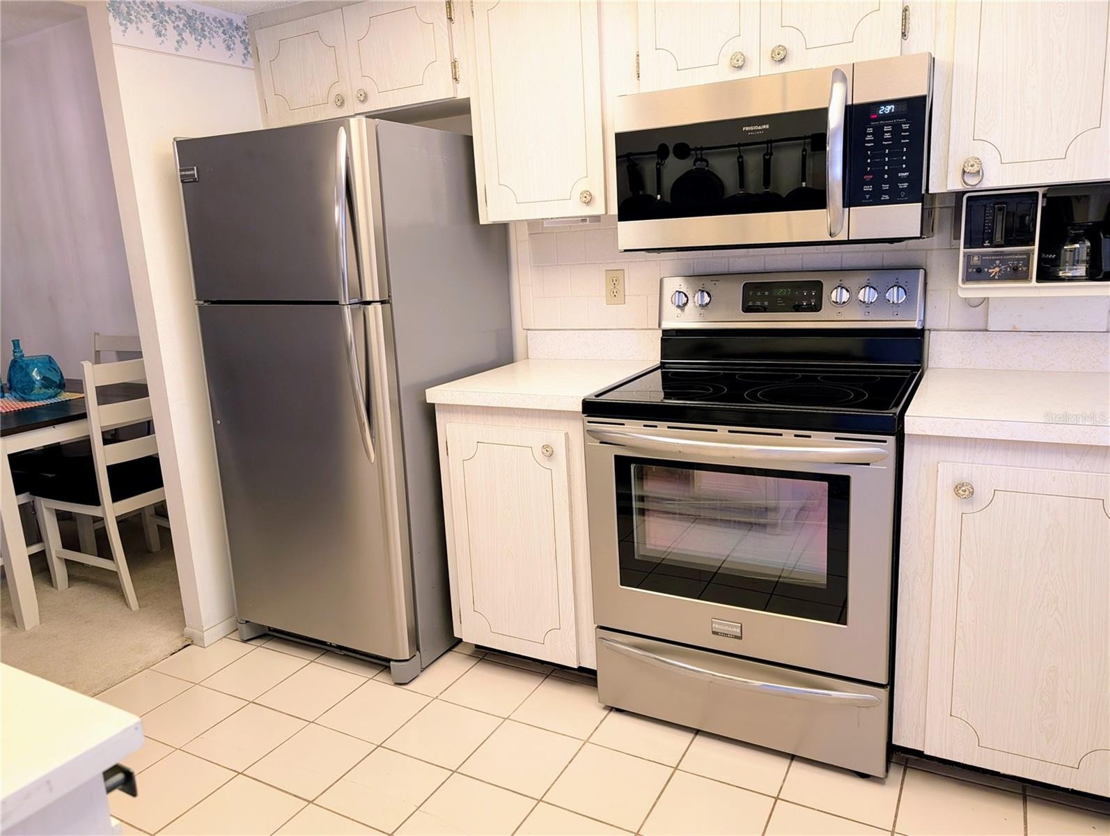 3564 LAKE BAYSHORE DR #K-203
