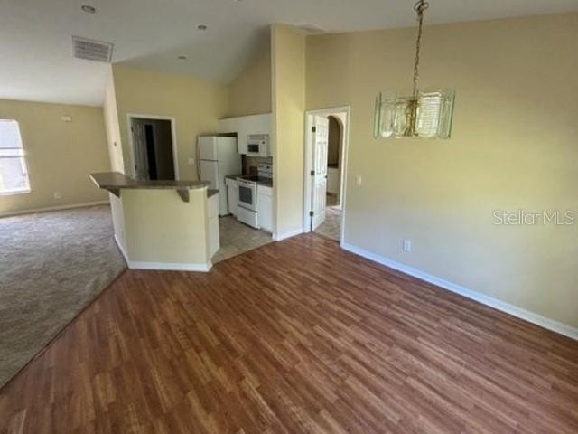 5533 DOUGLAS RD