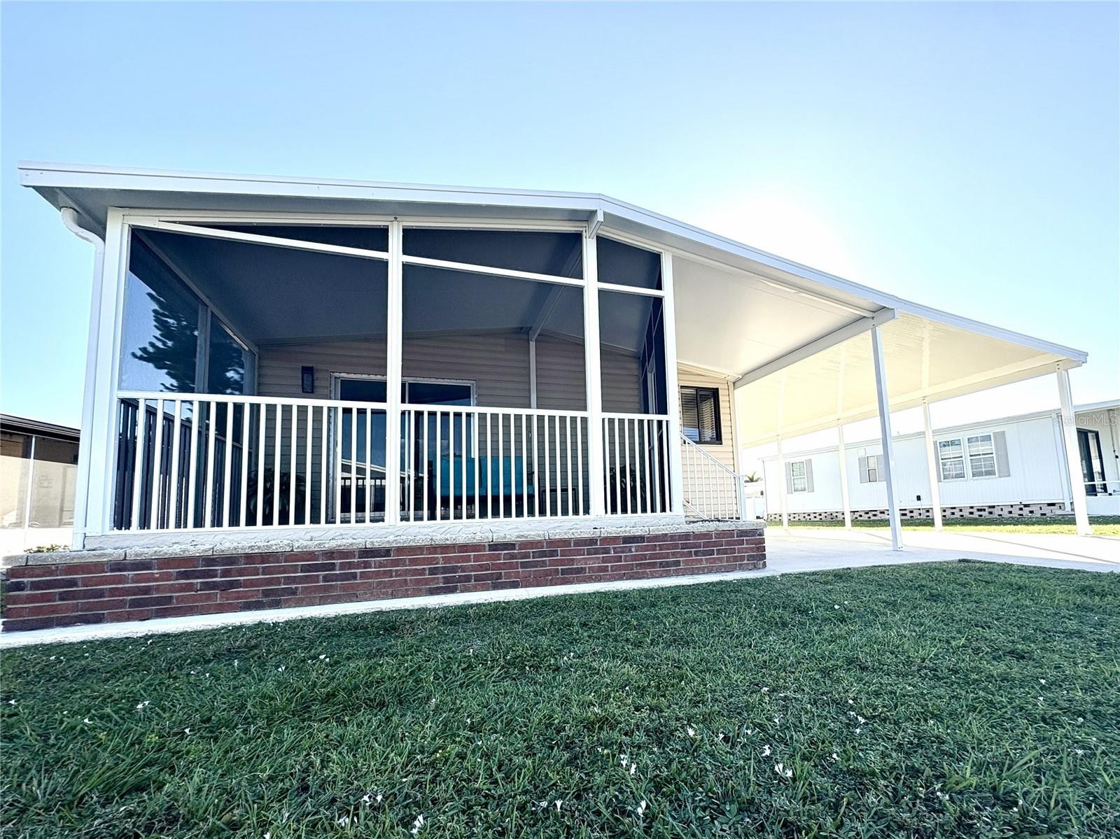 43 N EASTER ISLAND CIR