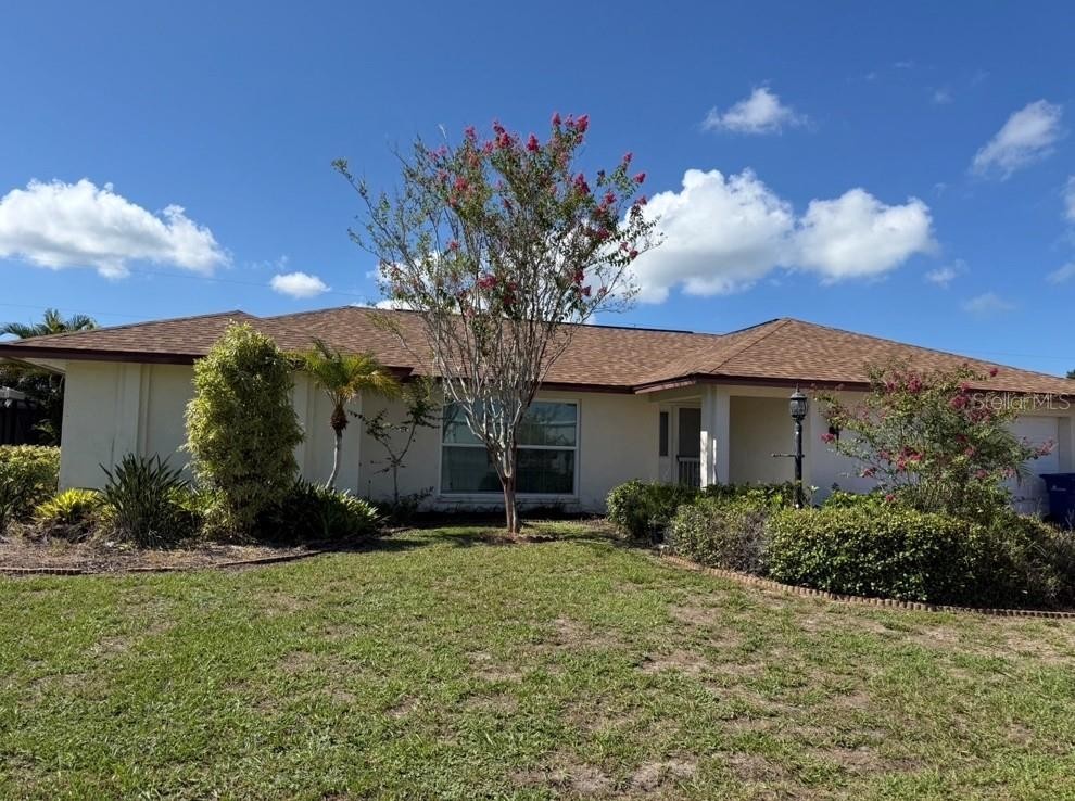 386 PINEVIEW DR
