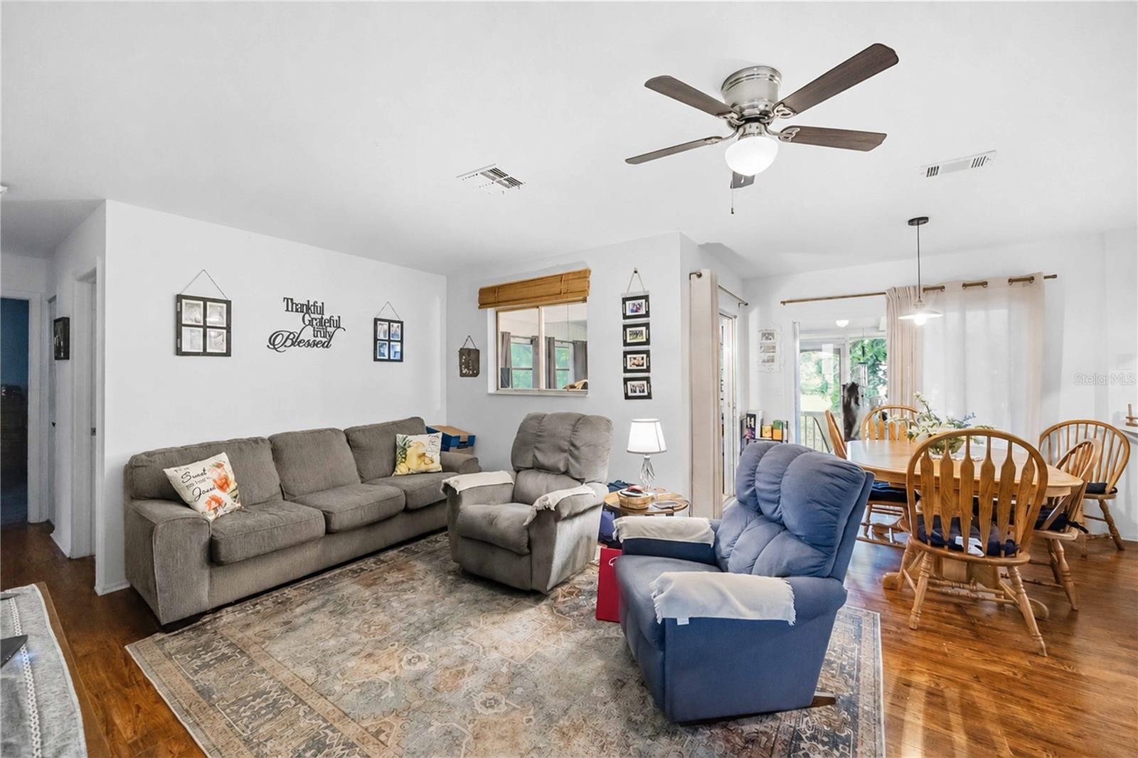 5409 KENWOOD DR