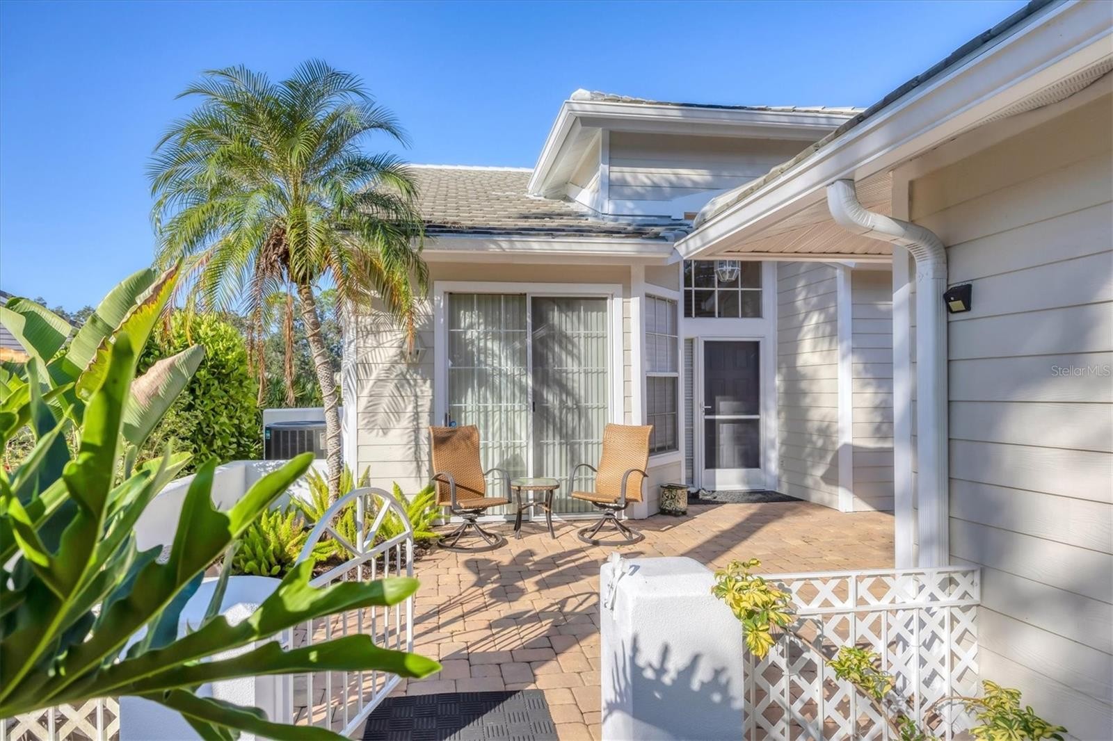 7714 WHITEBRIDGE GLN