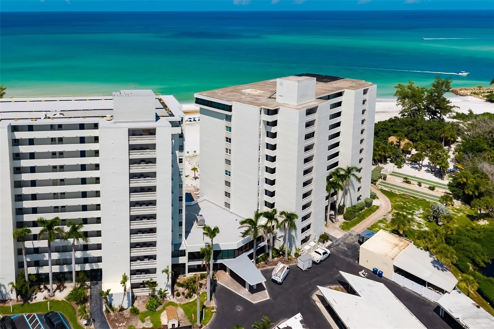 19 WHISPERING SANDS DR #302