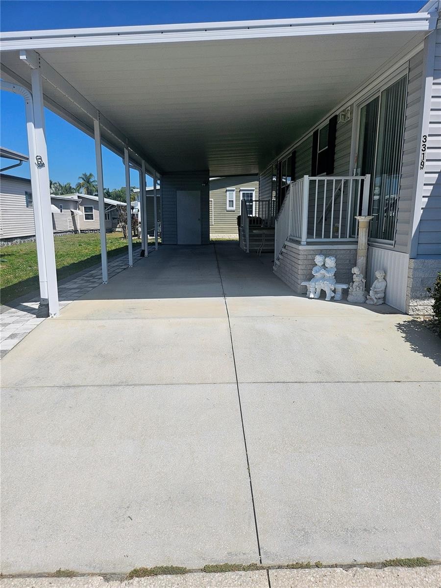 3319 OVERCUP OAK TER