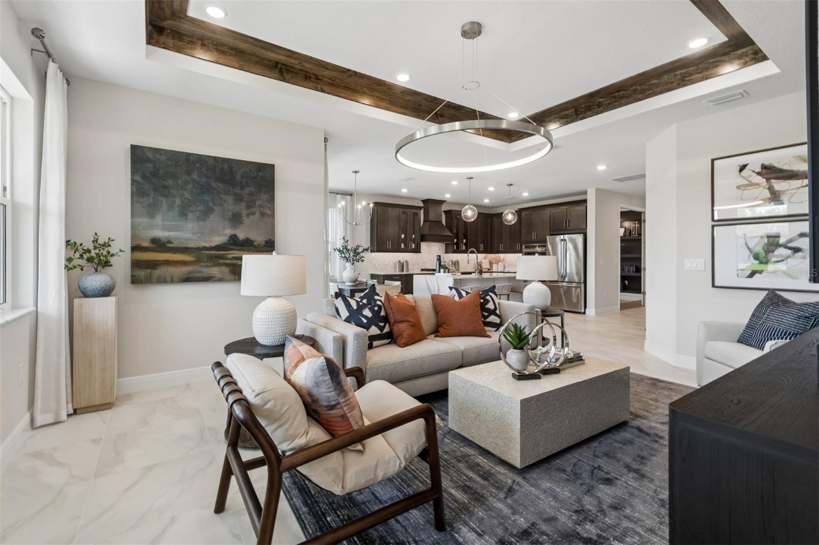 9670 CRYSTAL ISLES CIR