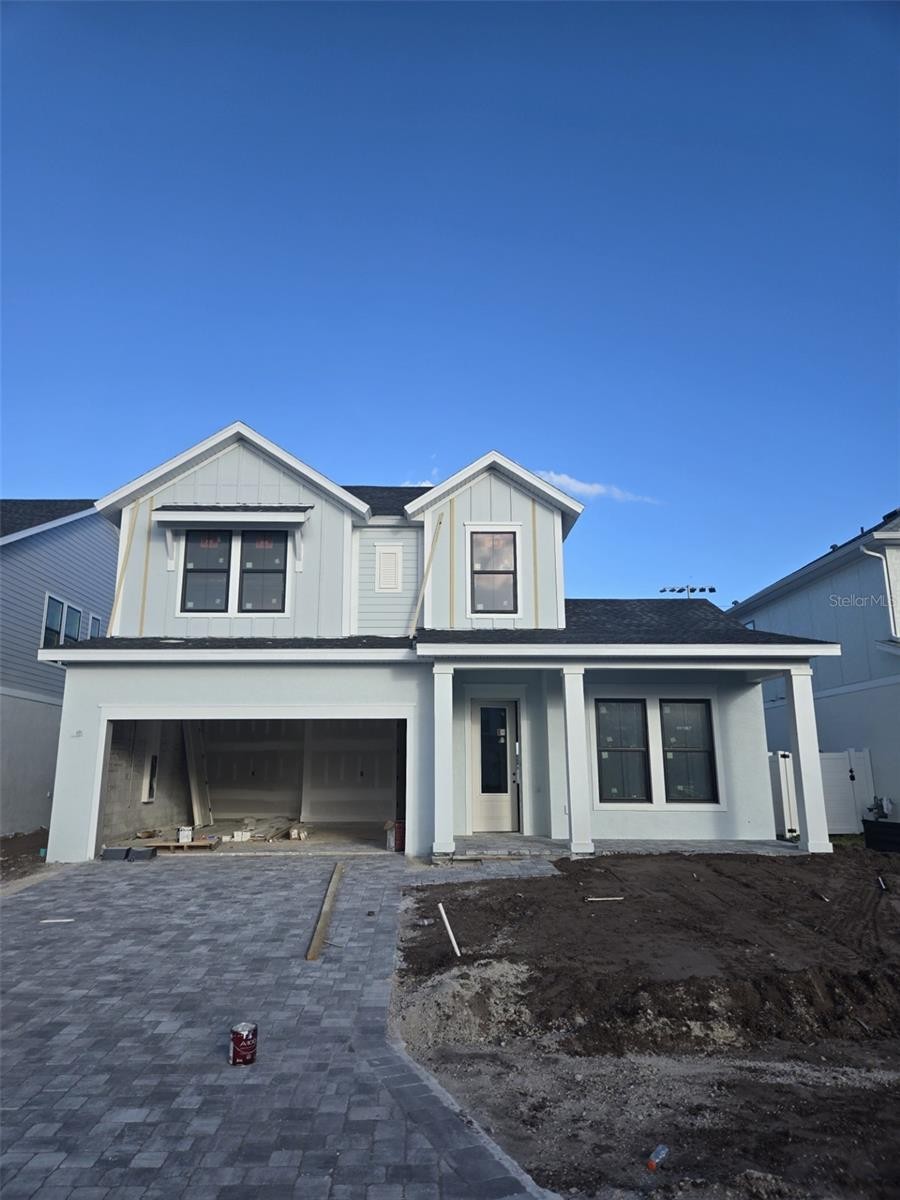 6820 CHLOE CT