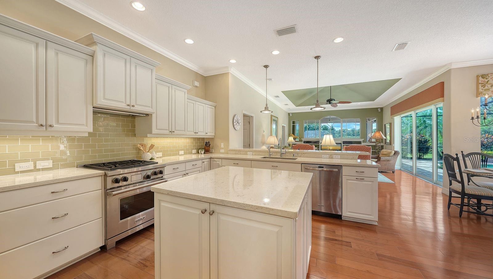 8008 ROYAL BIRKDALE CIR