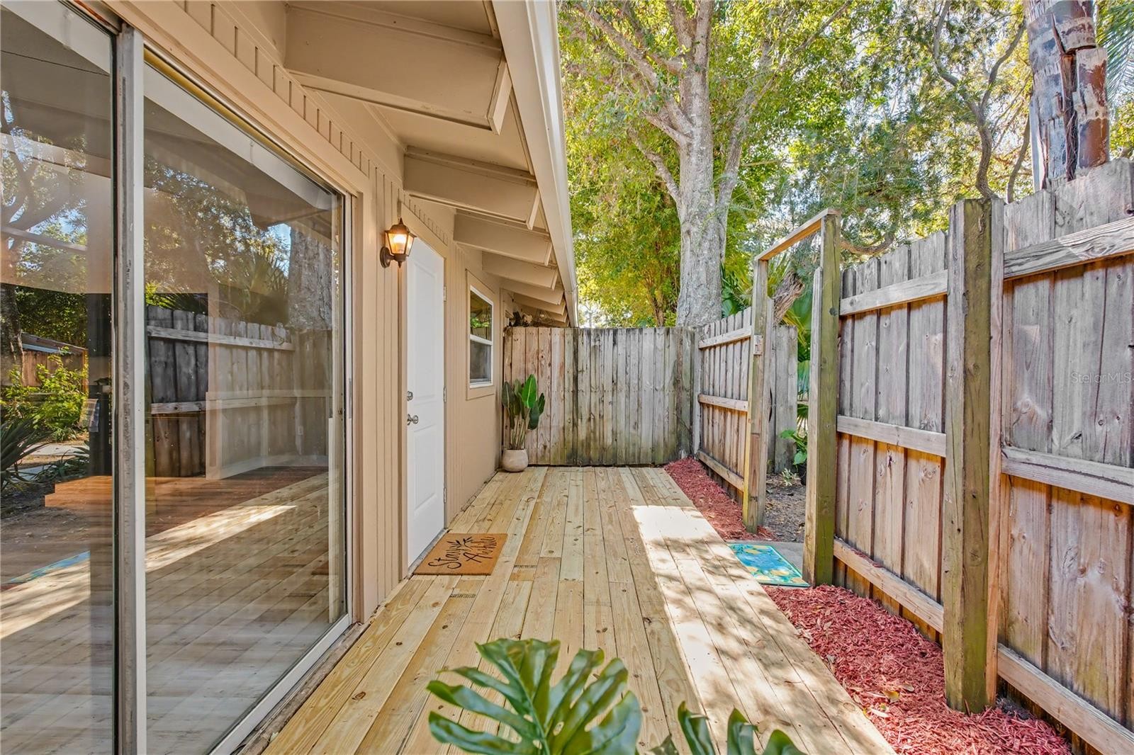 500 N JEFFERSON AVE #5