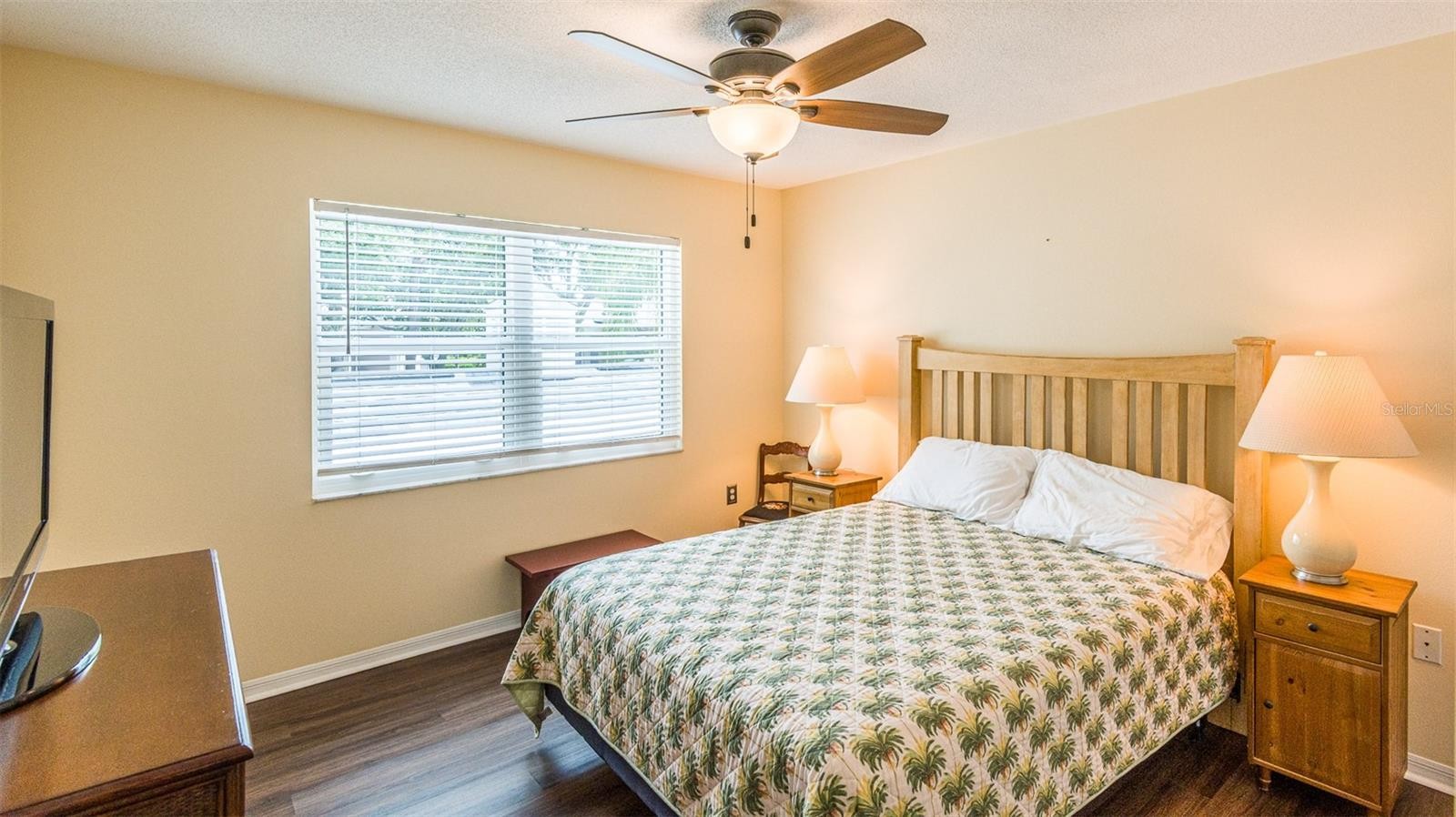 5658 SHEFFIELD GREENE CIR #66-17