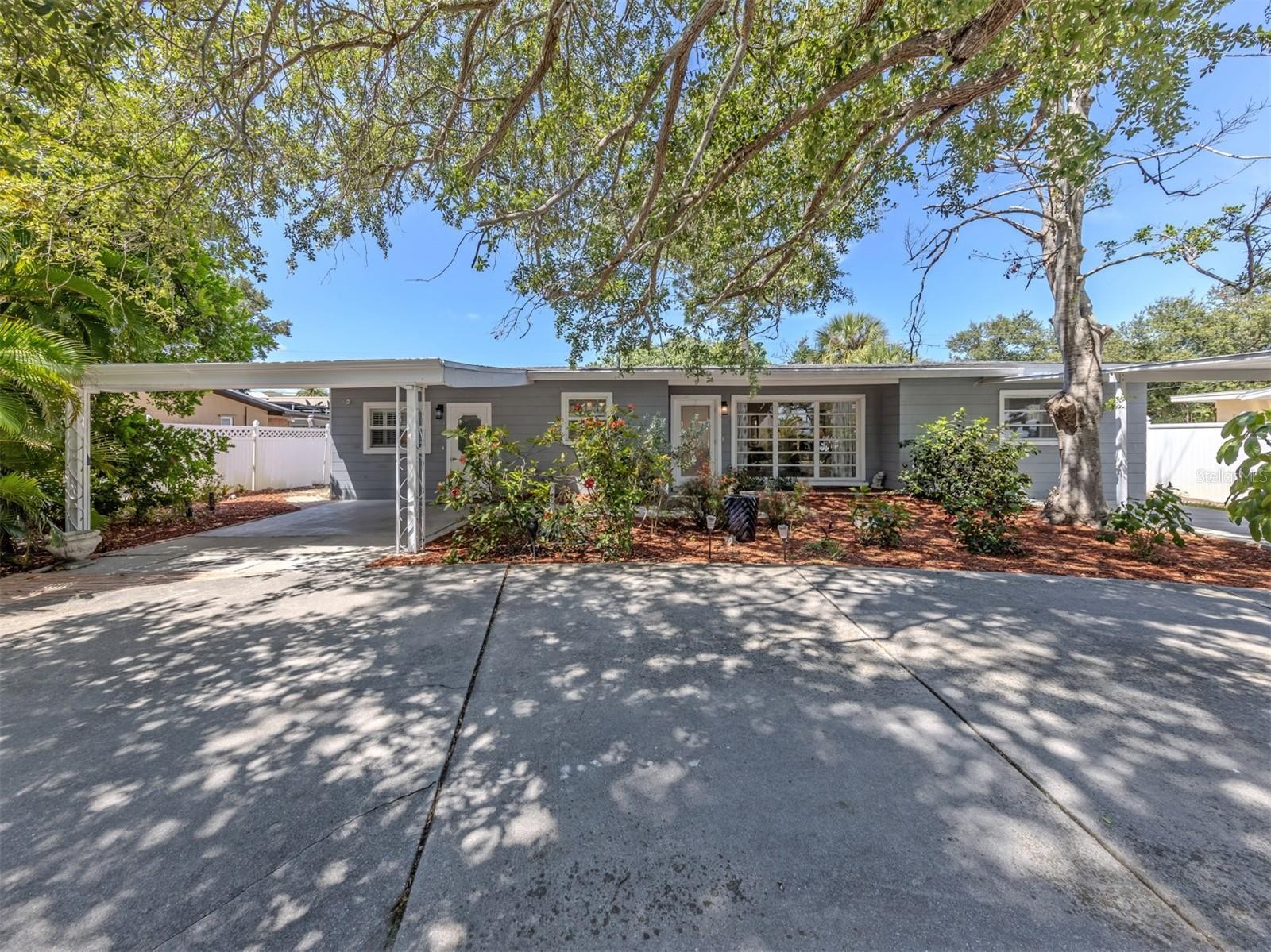 814 GUILD DR