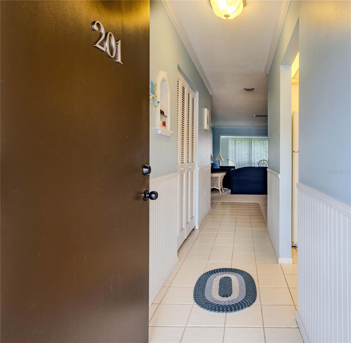 1640 STICKNEY POINT RD #201