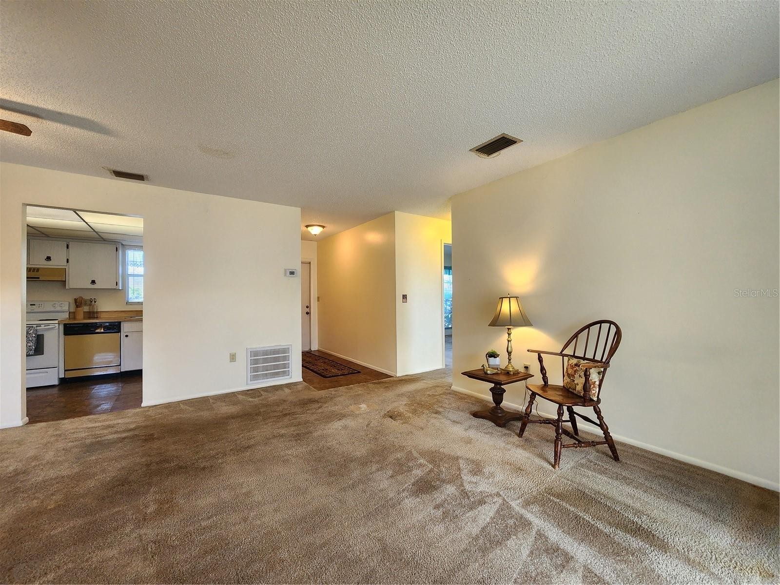 4201 33RD AVENUE DR W