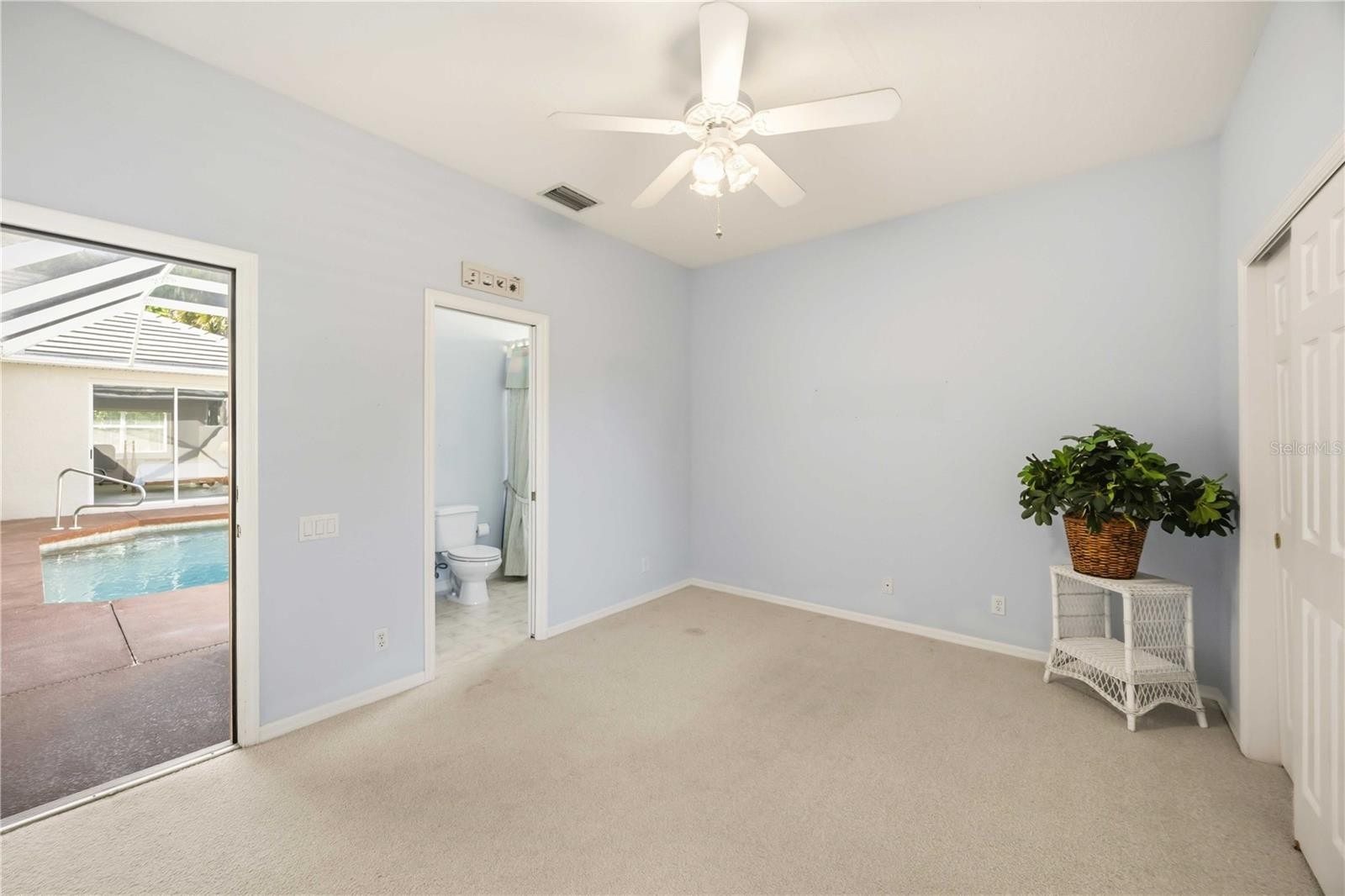 3011 WOODLAND FERN DR