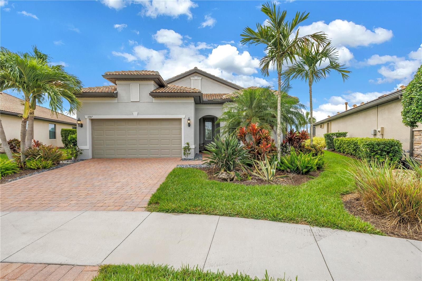 5987 SNOWY EGRET DR