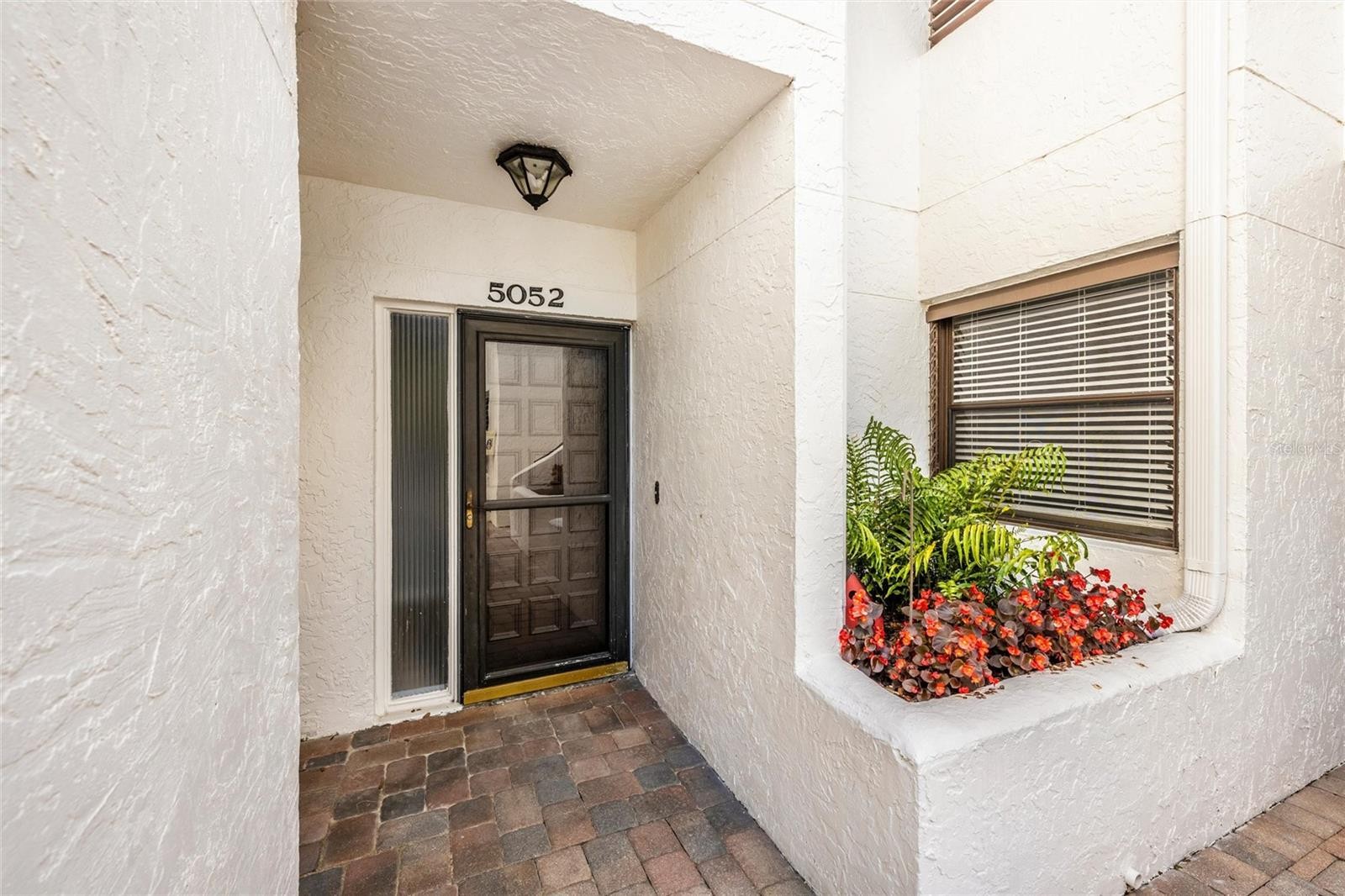 5052 MARSH FIELD RD #9