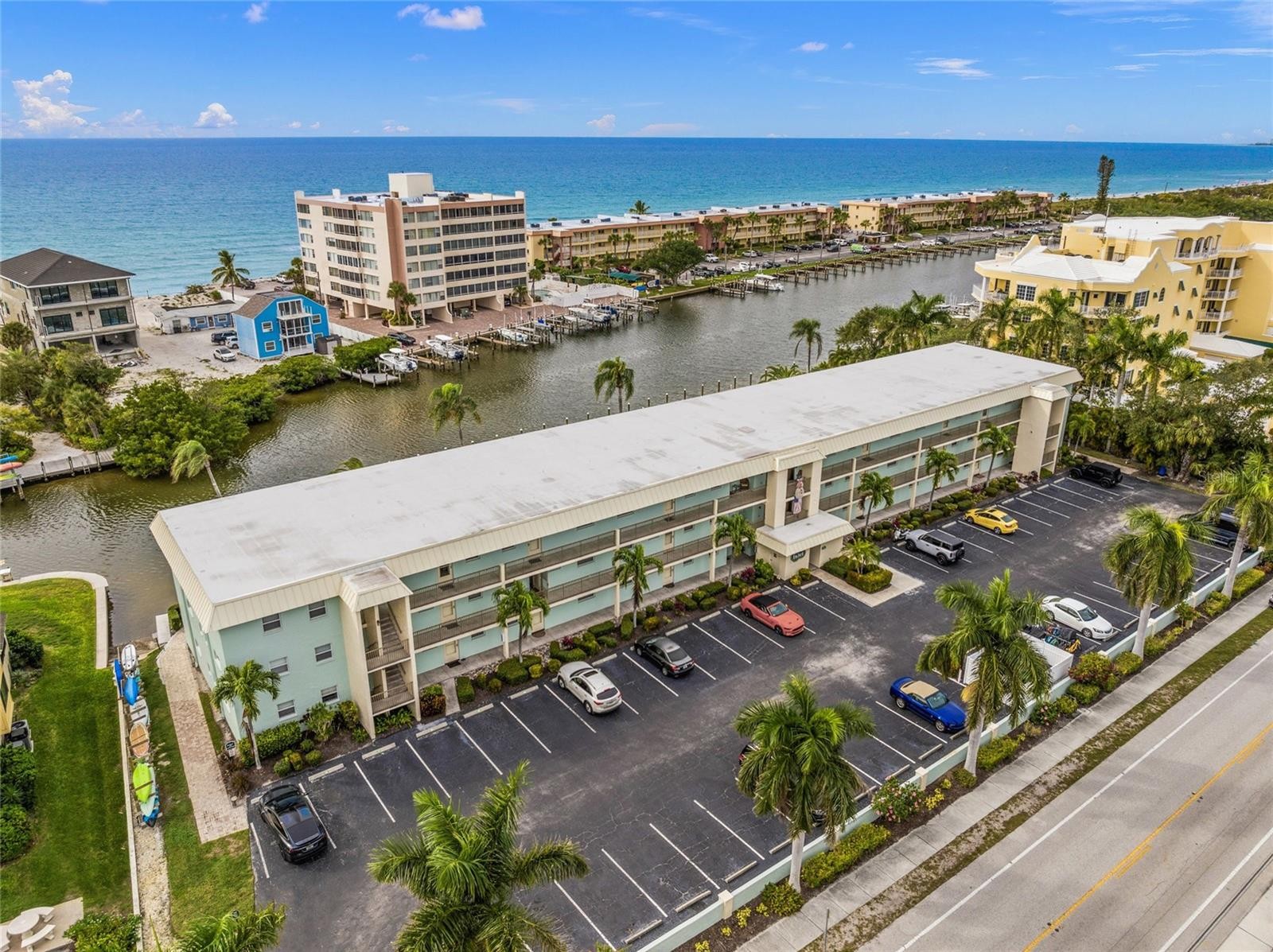 9200 MIDNIGHT PASS RD #17