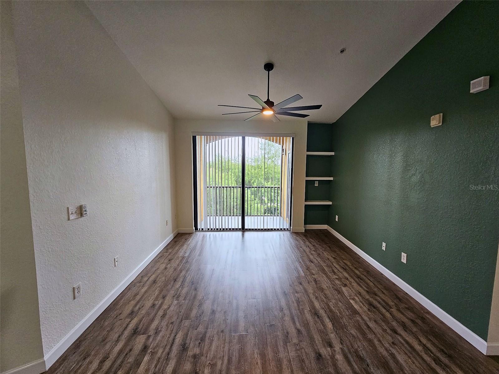 8335 38TH STREET CIR E #305
