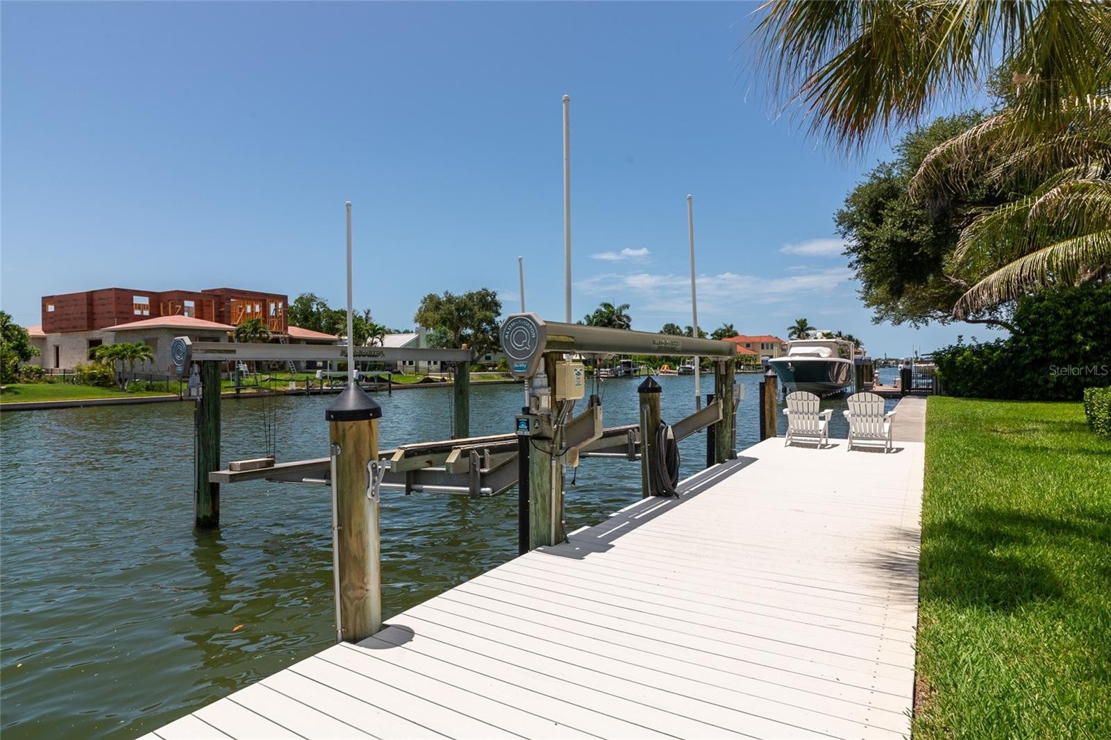 7631 COVE TER