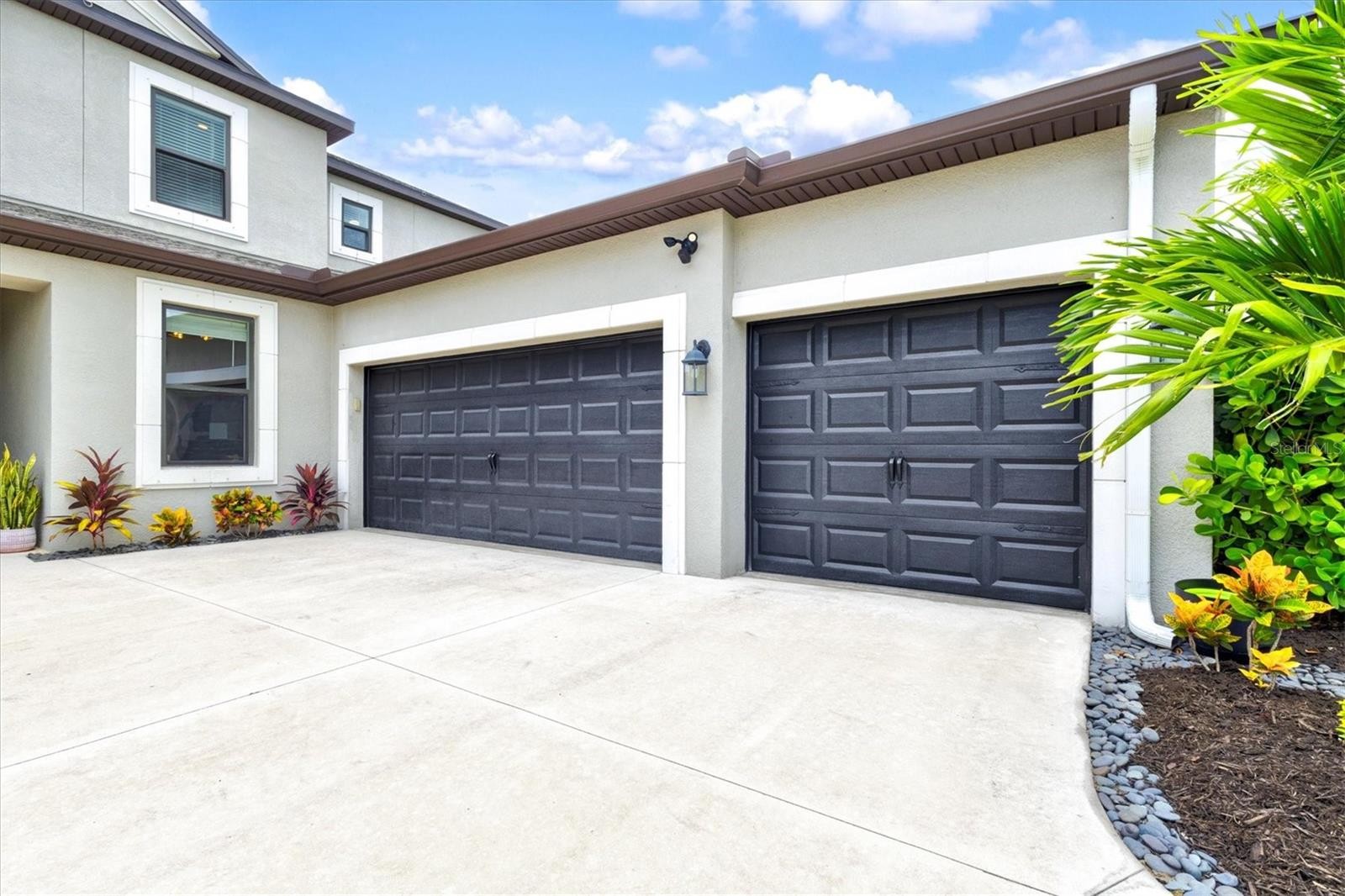 9297 TEQUILA SUNRISE DR