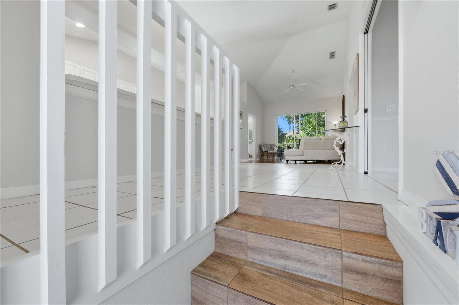 4205 CASTLEBRIDGE LN #1120