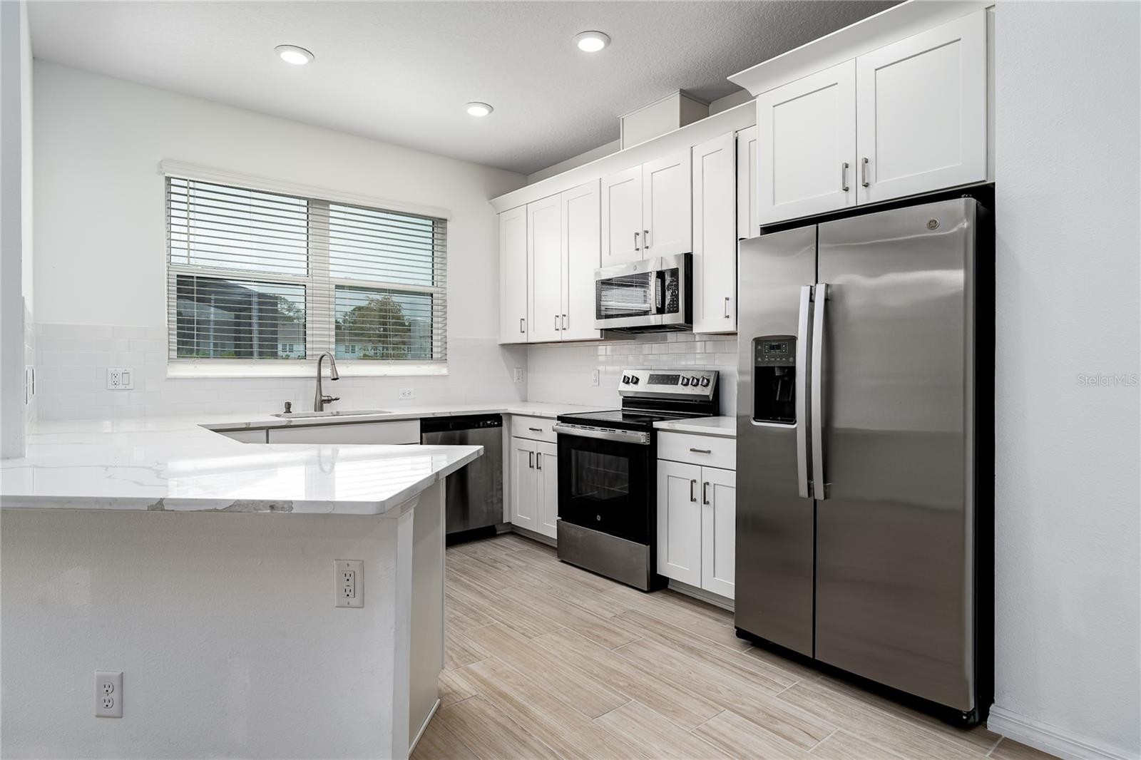 254 VIA ANINA DR