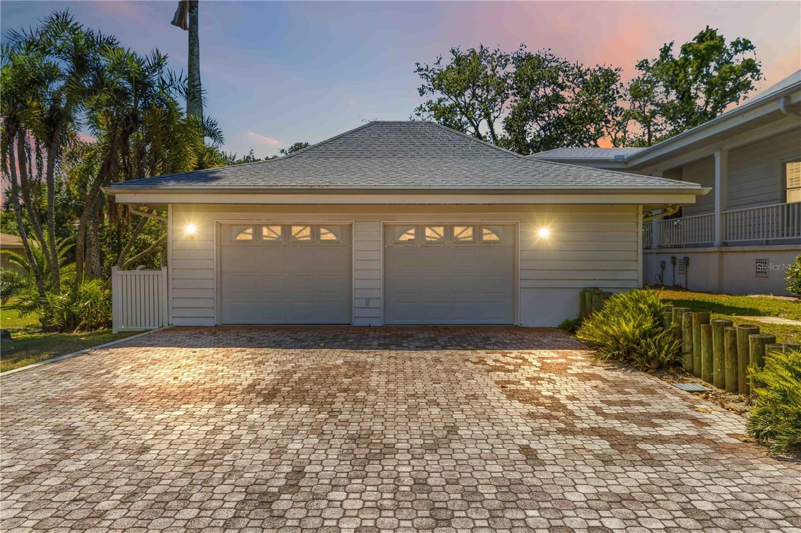 436 ANCHORAGE DR