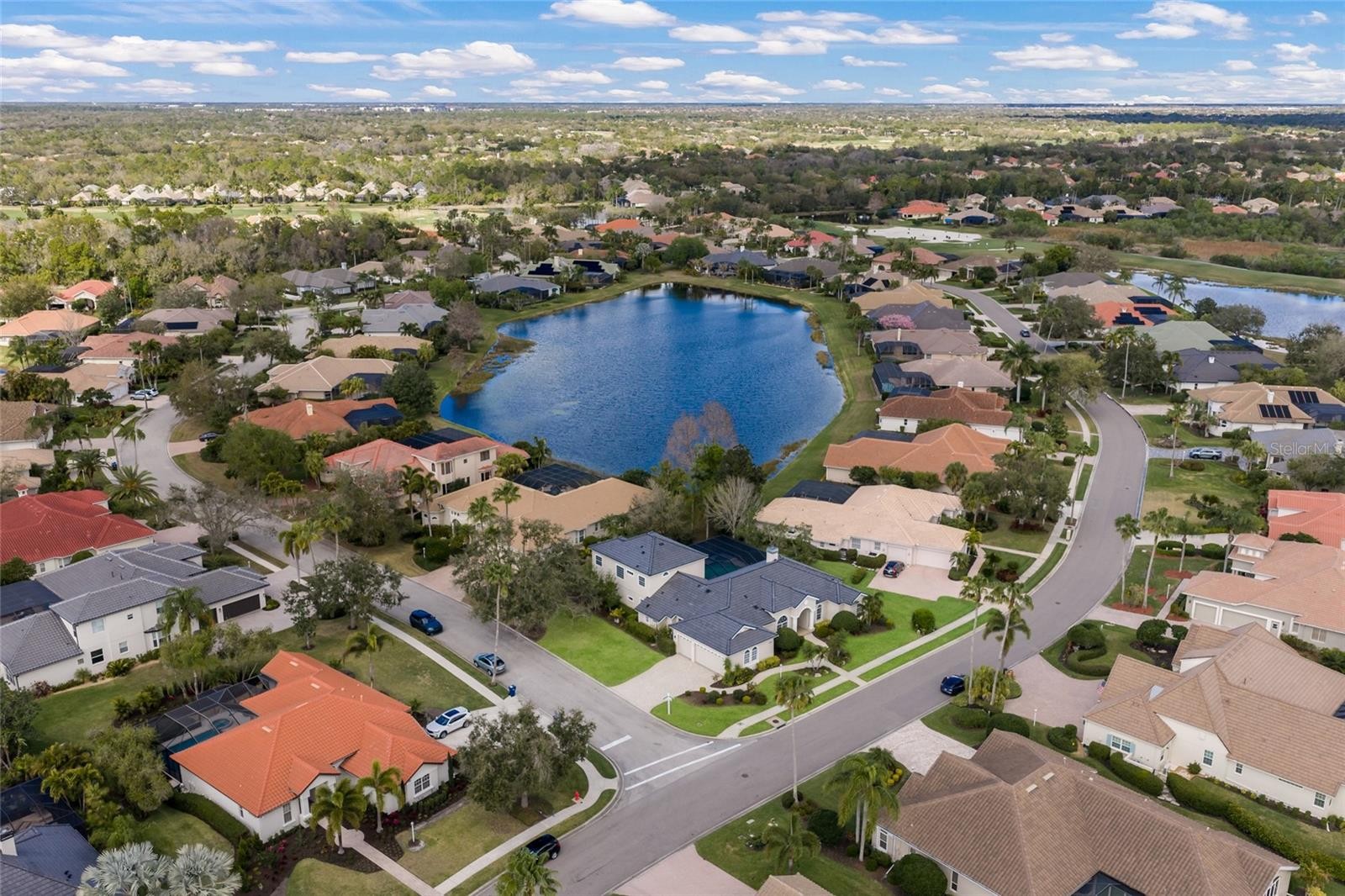8009 ROYAL BIRKDALE CIR