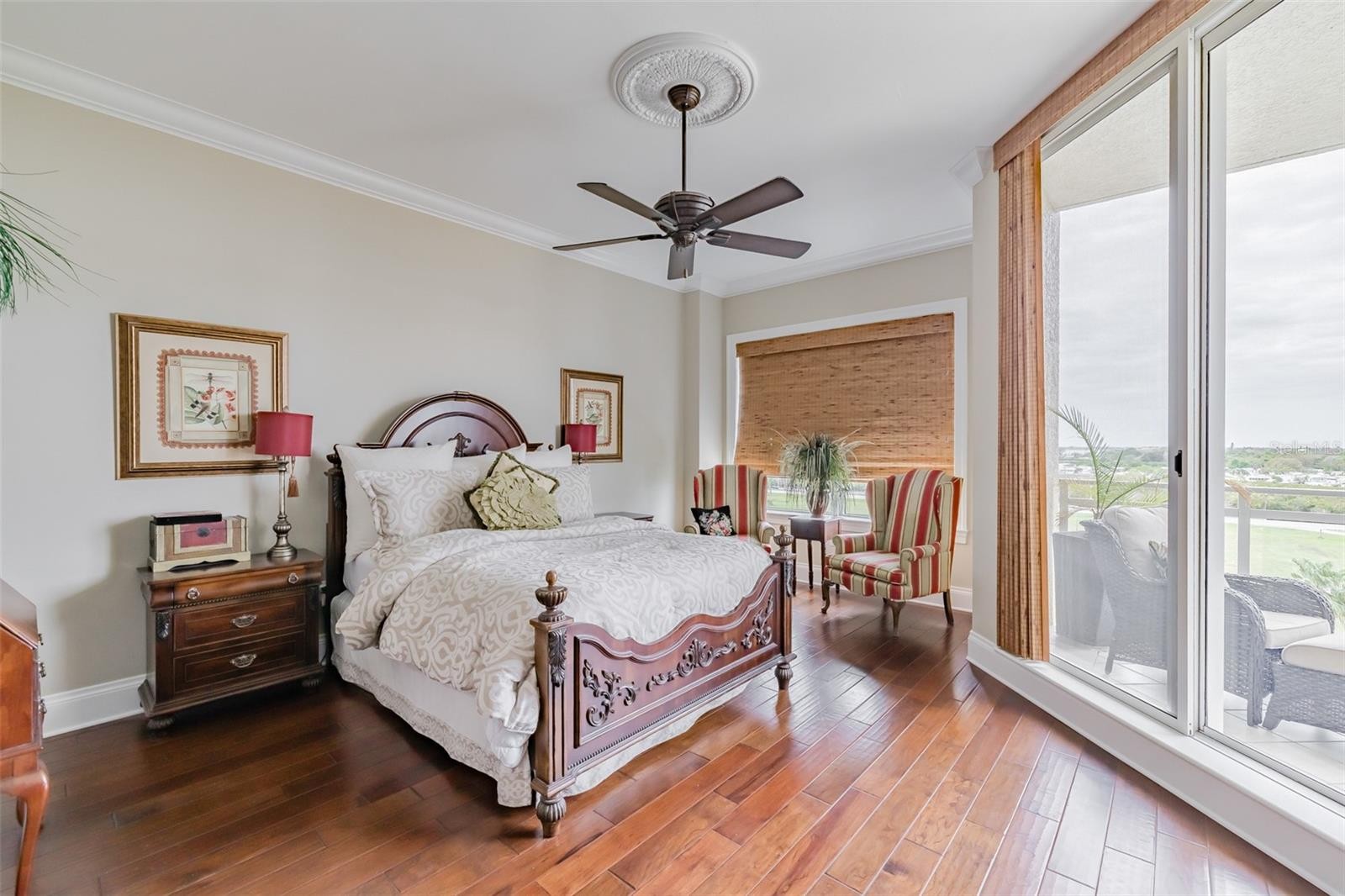130 RIVIERA DUNES WAY #506