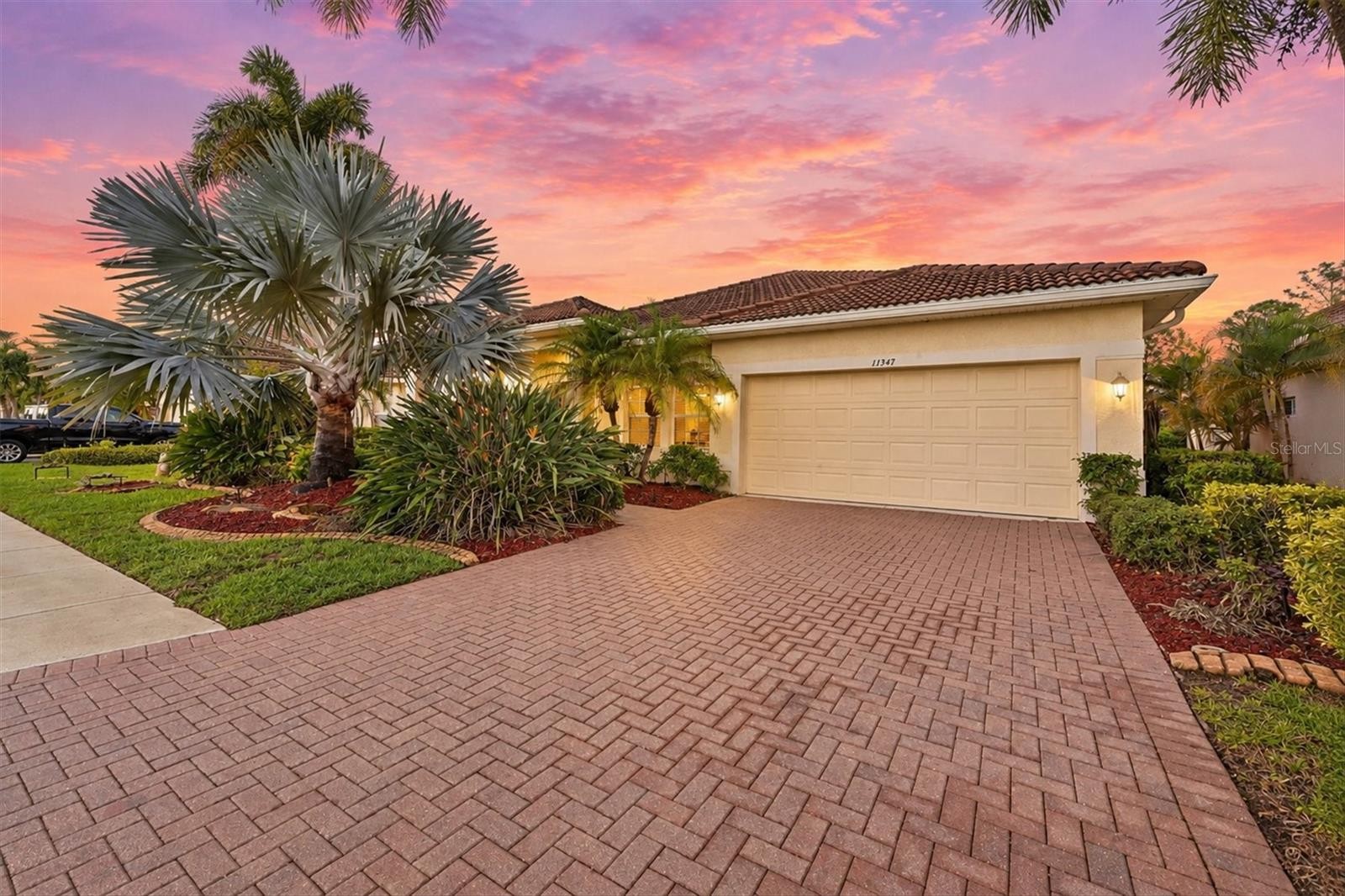 11347 DANCING RIVER DR