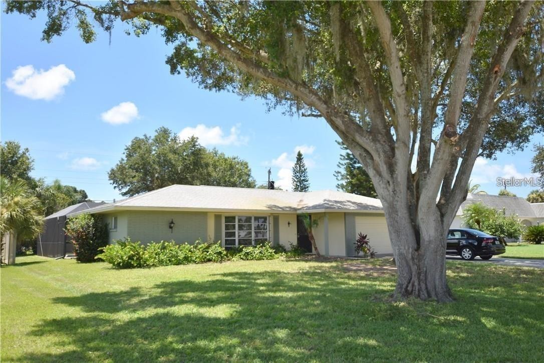 3926 CALLIANDRA DR