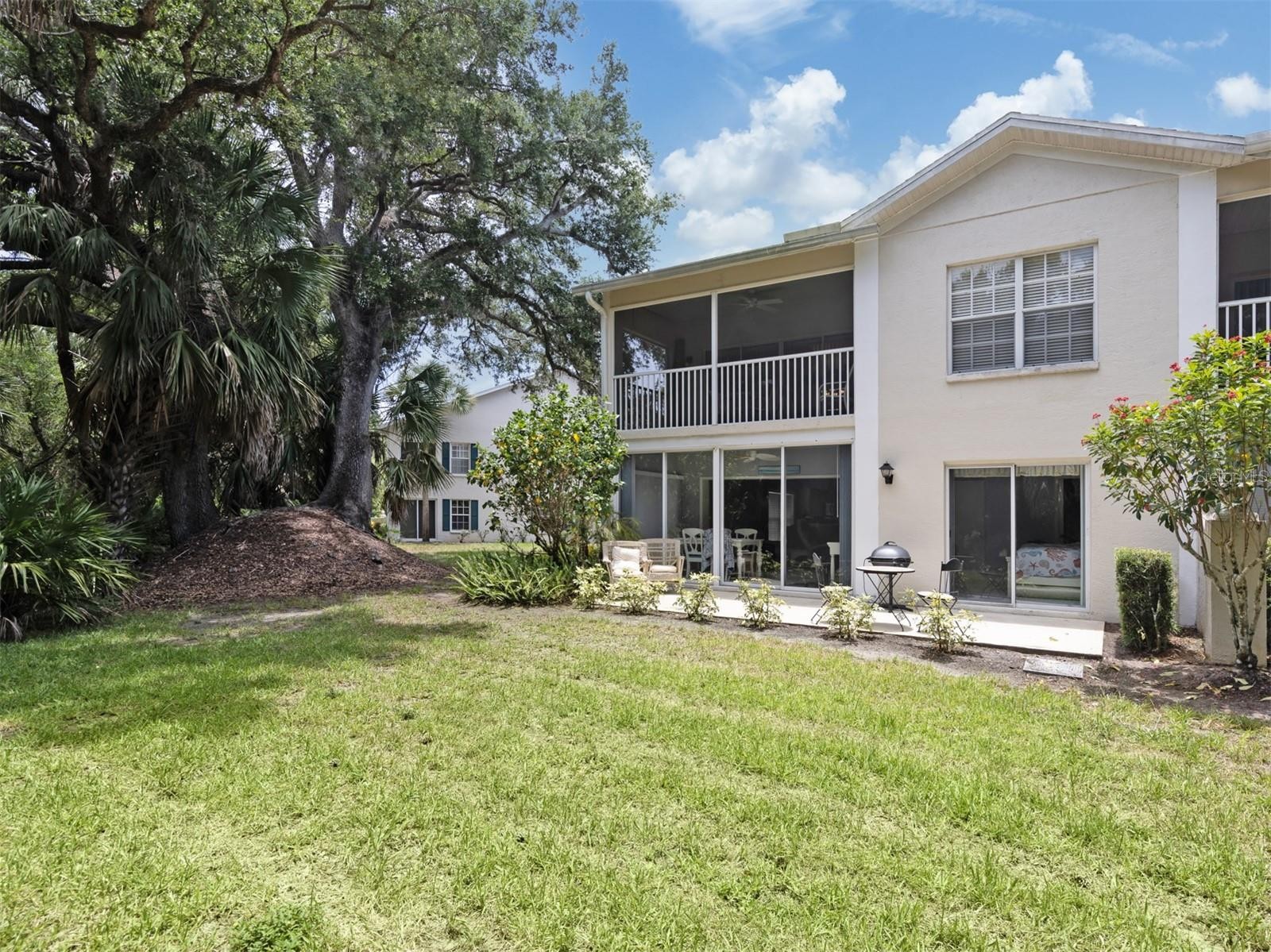 316 CLEARBROOK CIR #204