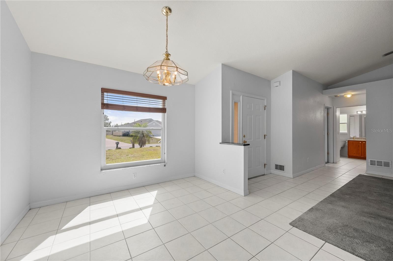 4689 FERNWAY DR