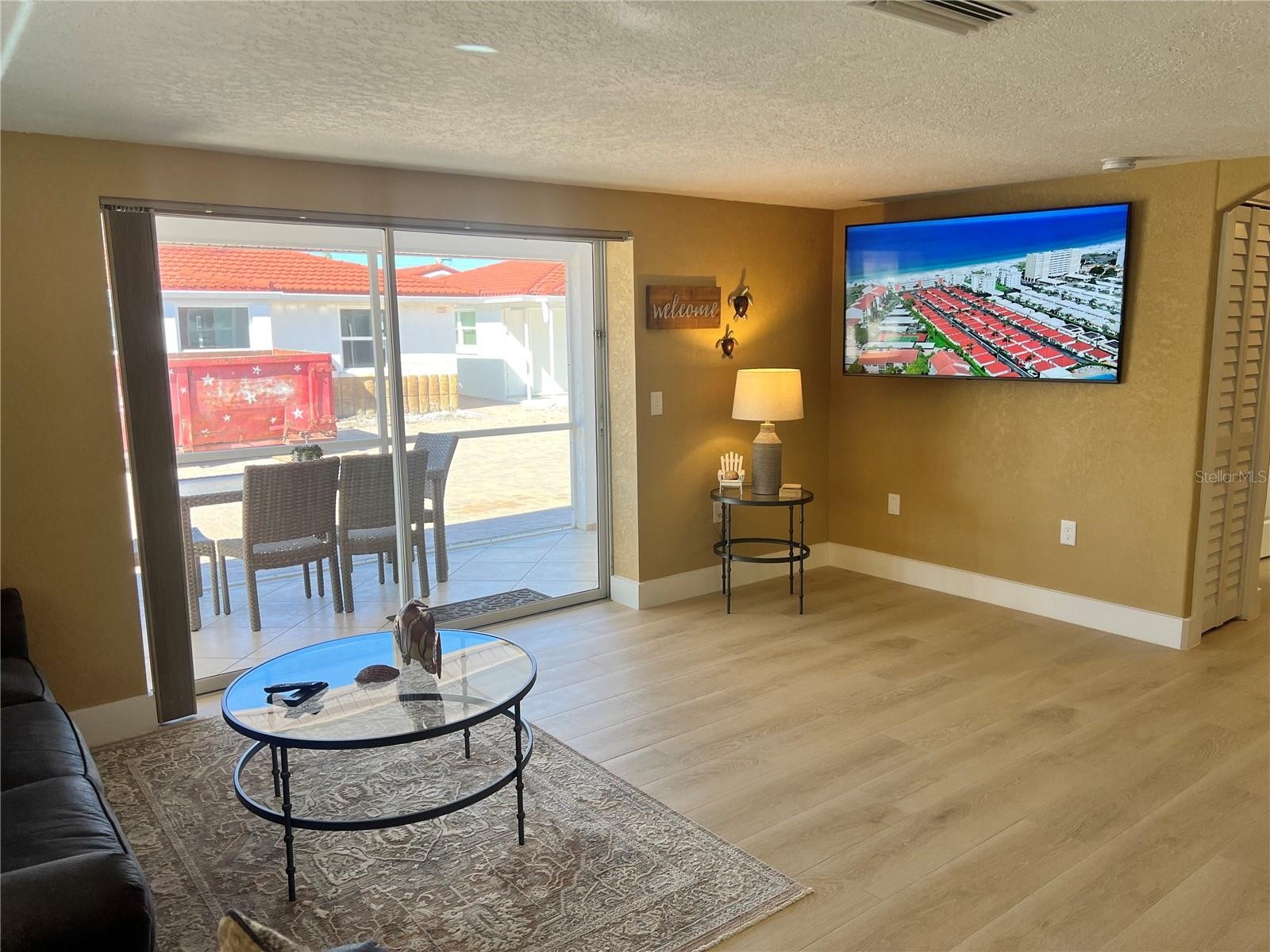 6154 MIDNIGHT PASS RD #D09