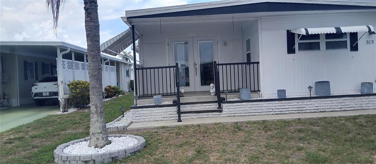 313 DANUBE CIR