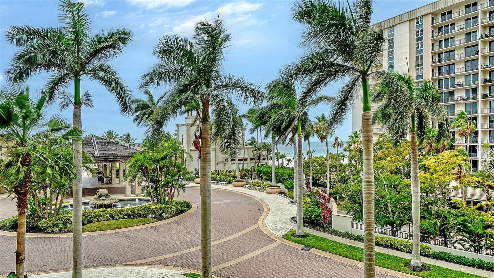 1300 BENJAMIN FRANKLIN DR #301