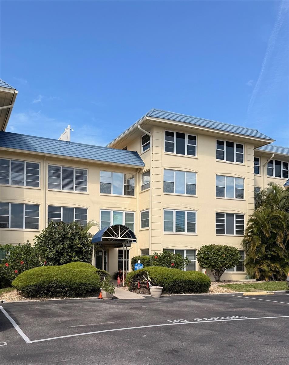 3806 GULF OF MEXICO DR #C312