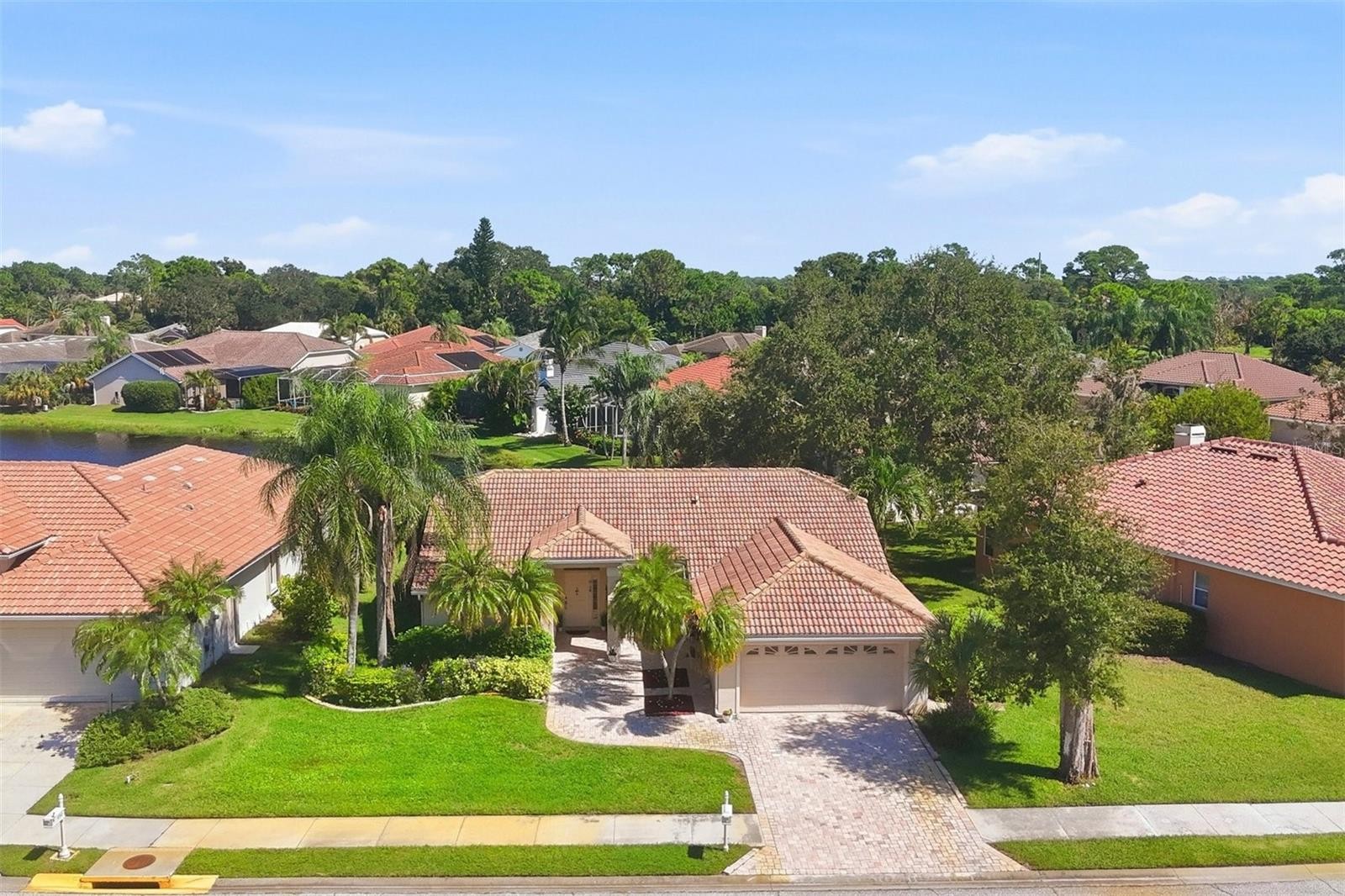 4246 HEARTHSTONE DR