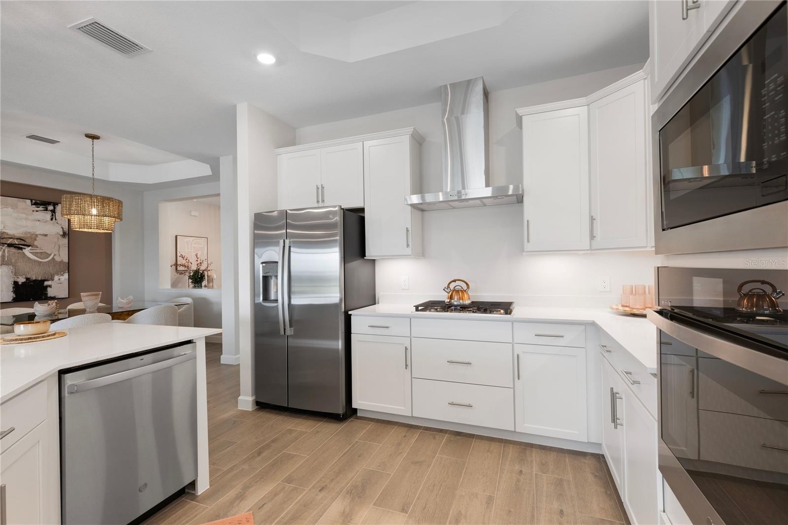 7157 INLET ISLES CT