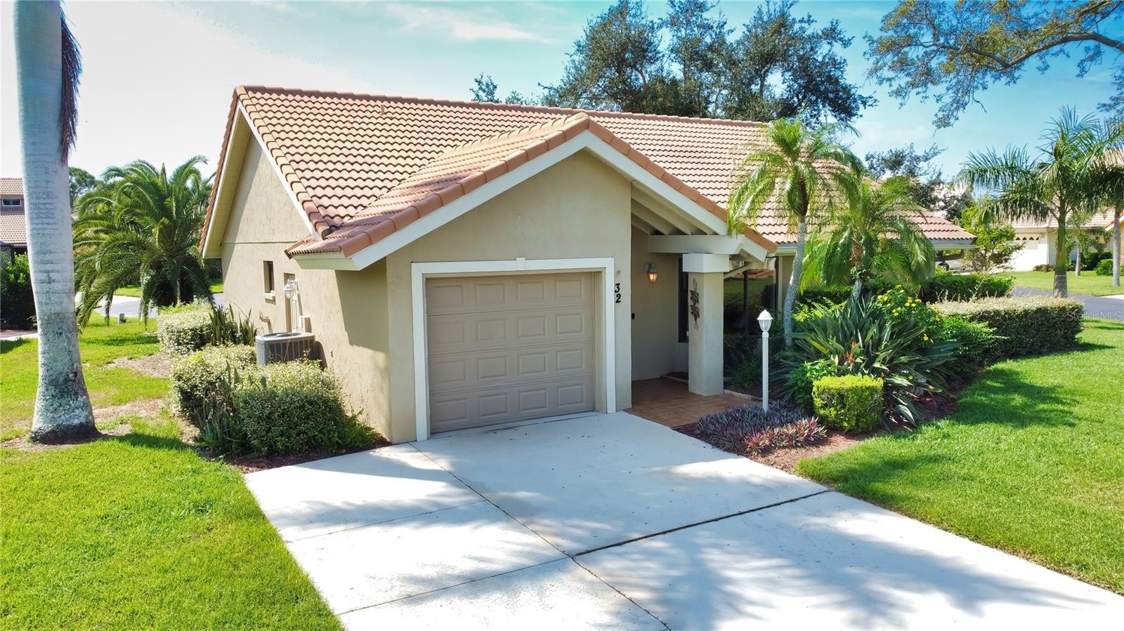 32 INLETS BLVD #32