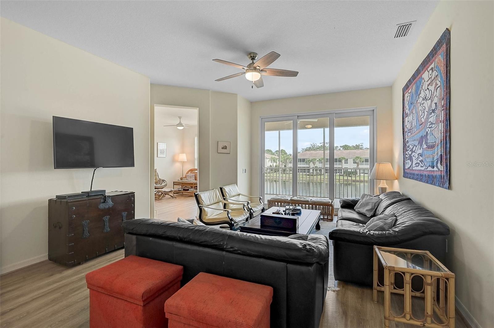 7012 PROSPERITY CIR #706