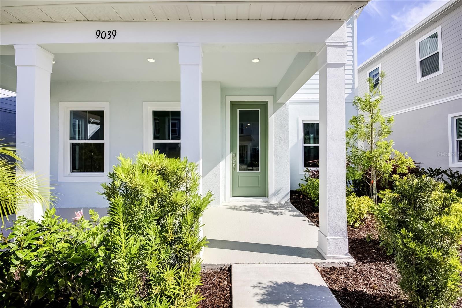 9116 WALCOTT LN
