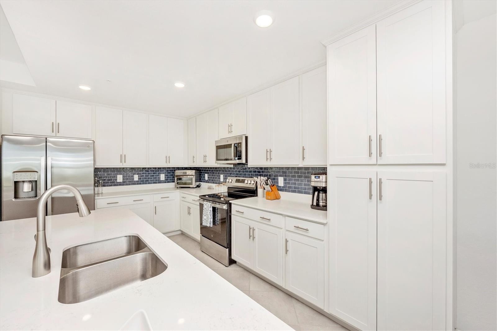 17625 OPAL SAND DR #207