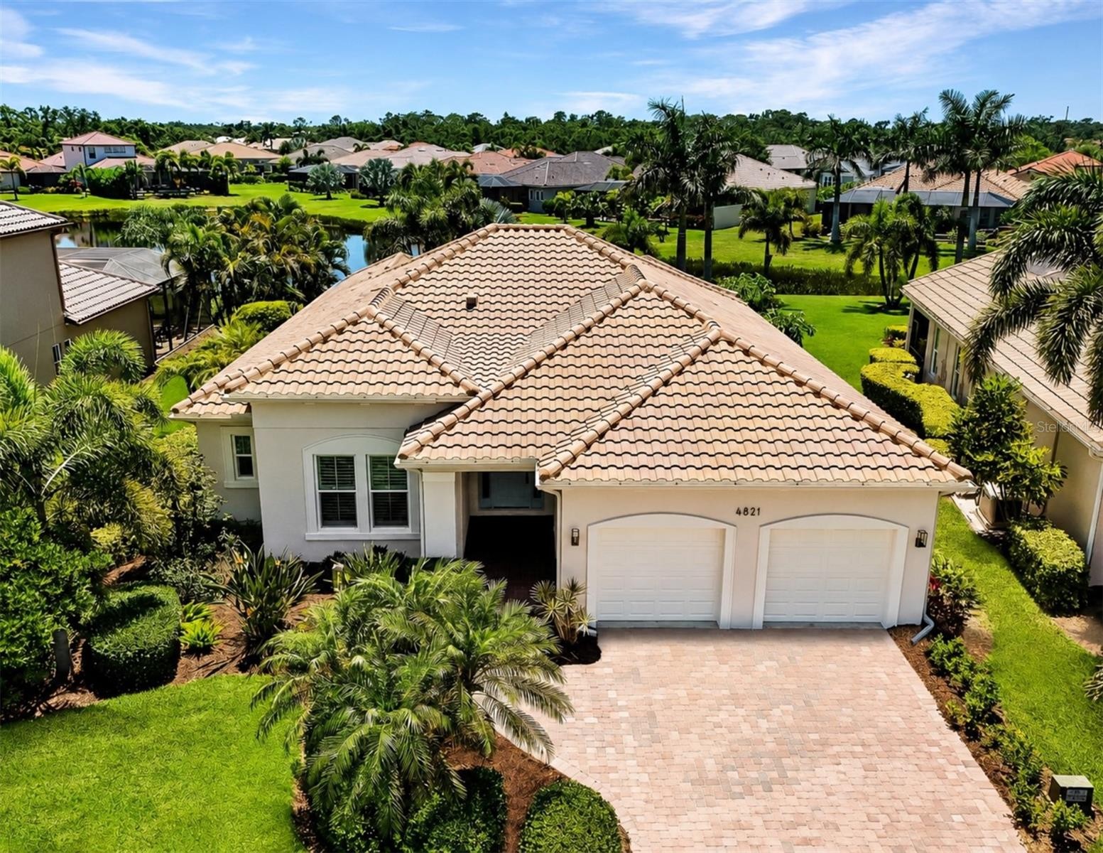 4821 ROYAL DORNOCH CIR