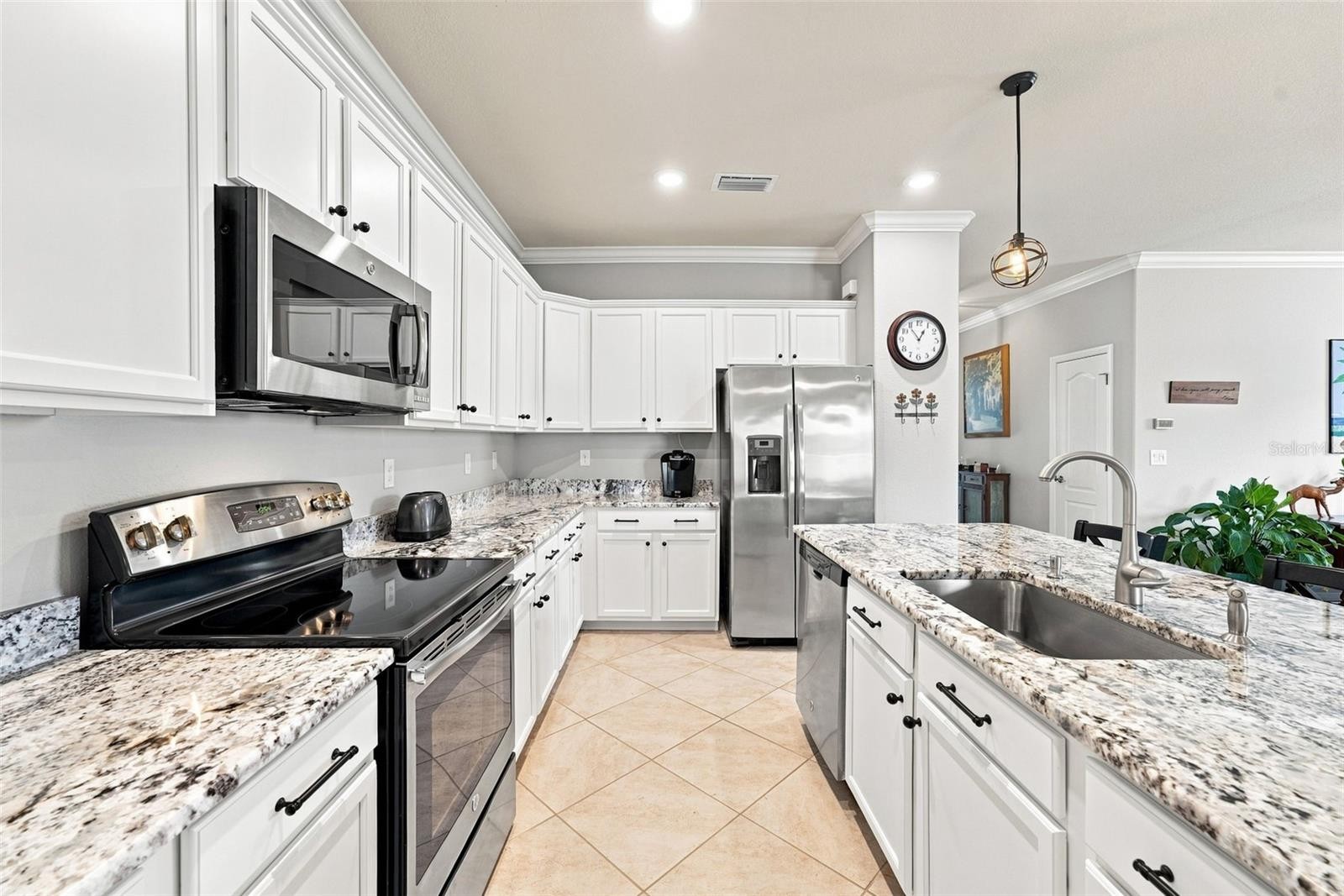 6199 GRAND CYPRESS BLVD