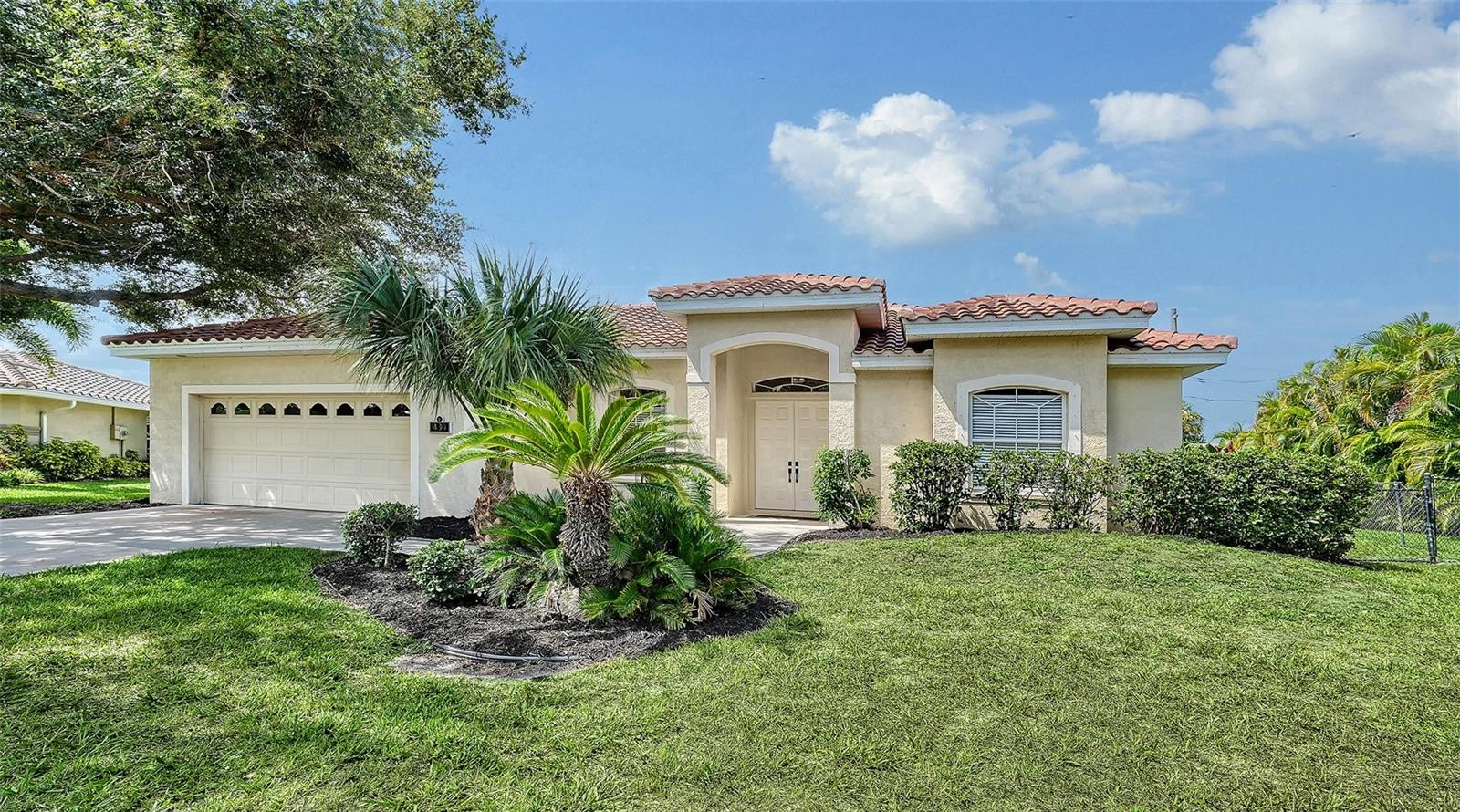439 E ROSSETTI DR