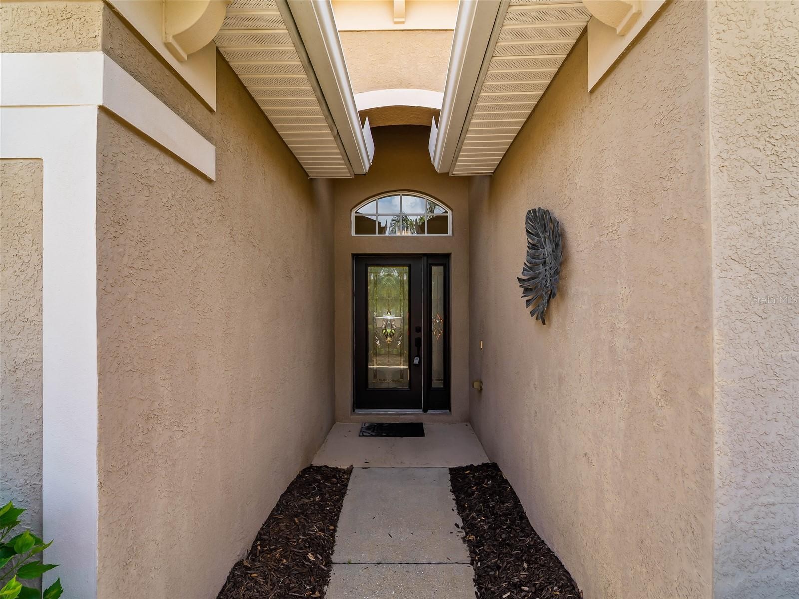 5435 BLUE HERON CIR