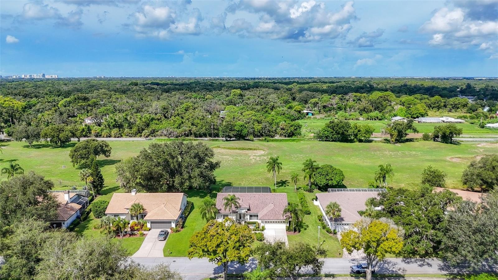 4415 HIGHLAND OAKS CIR
