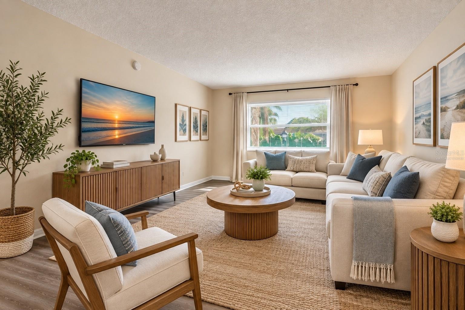 5800 HOLLYWOOD BLVD #312