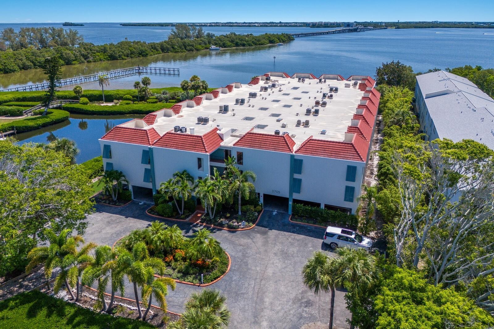 3705 E Bay Dr #115 Holmes Beach Florida 34217